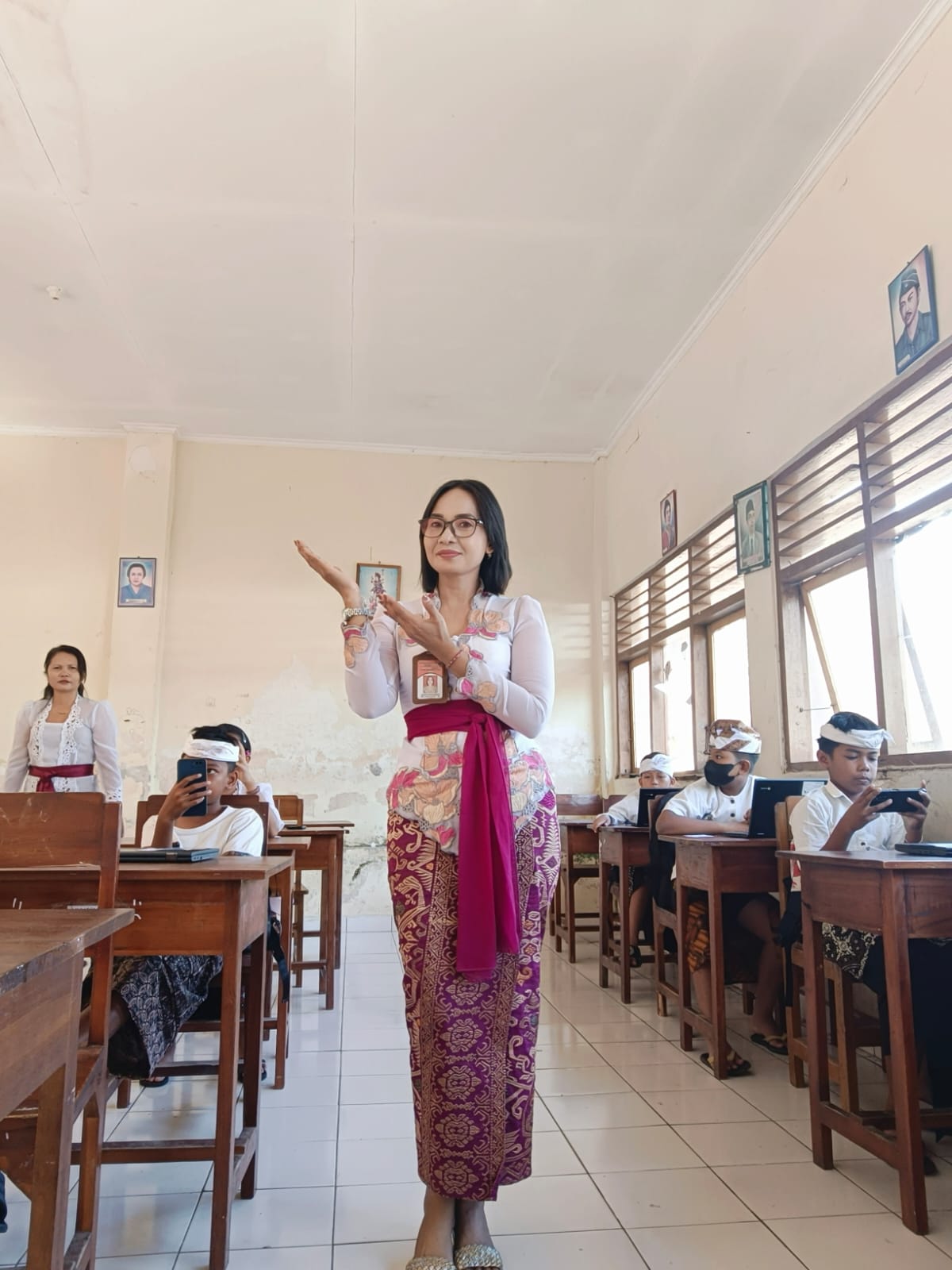 <center>Bendahara BOSP<br>NI KOMANG SRI WAHYU TISTARI, S</center>